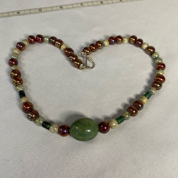 Agate and glass bead necklace - Picture 6 of 6